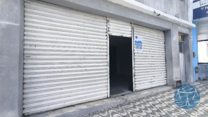 PONTO COMERCIAL NA CIDADE ALTA