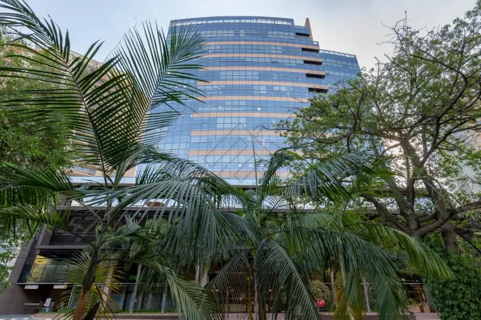 SALA PARA LOCAÇÃO NORTE SUL 22OM²