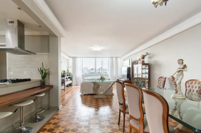 Apartamento para venda em Bom Retiro com 3 quartos, sendo 1 suíte, 162m²