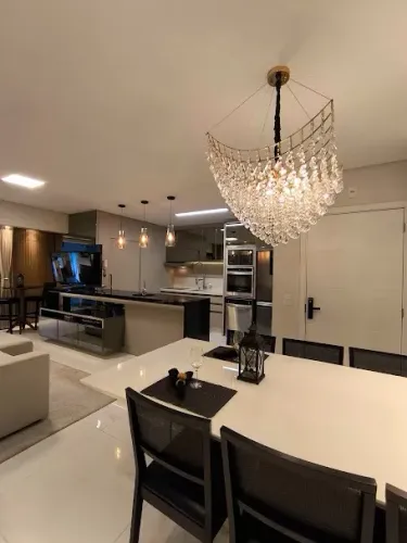 Apto finamente Mobiliado 3 dorm 2 vagas INDIVIDUAIS andar ALTO em Criciúma ACEITA permuta
