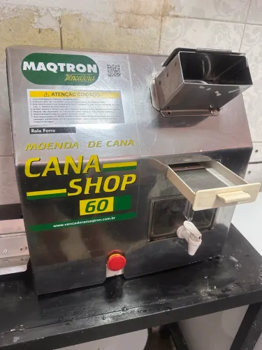 Máquina de Caldo de Cana MaqTron 60 