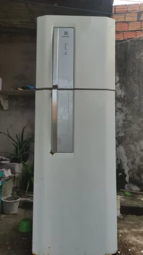 Geladeira Eletrolux entrego pra vc