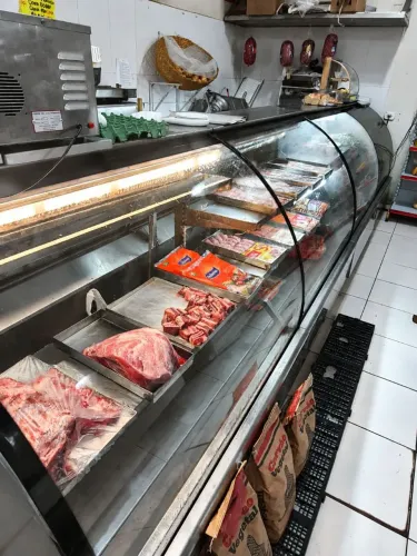 Balcão Refrigerado NSF com Unidade Condensadora Externa - Funcionando