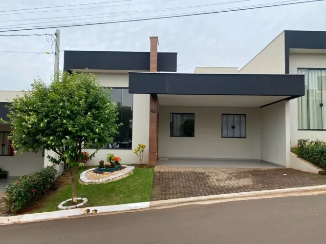 Casa em condomínio fechado - Vila Florense - próximo à av. Robert Koch