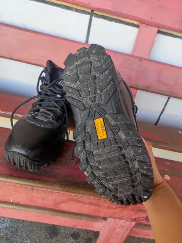 Bota para trabalho unissex