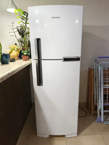 Geladeira Brastemp 375L BRM44HB