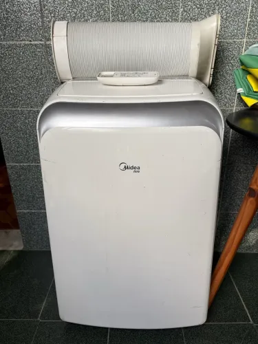 Ar Condicionado Portátil Midea Liva 12.000 BTUs Completo c/ Controle