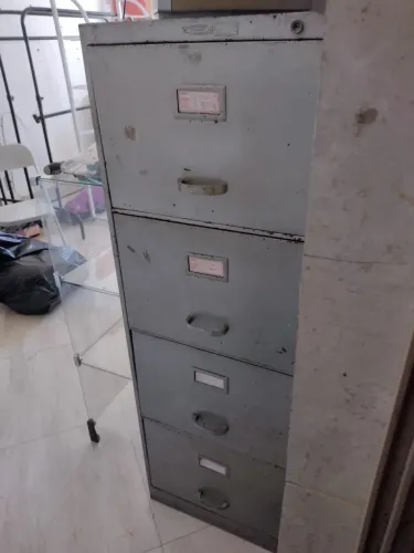Arquivo em Pé c/ 4 Gavetas em Aço 