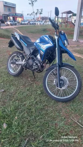 Lanterna 250cc semi nova