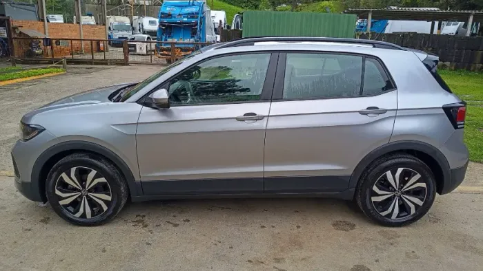 Volkswagen T-Cross 1.0 TSI Flex 12V 5P Aut. 2025