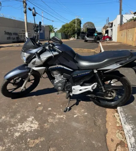 Honda CG 160 Titan edição 40 anos