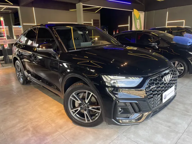 Audi Q5 SB P Black. 2.0 TFSIe S.tr. QT (hib.) 2023
