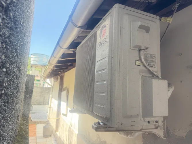 Ar condicionado gree de 23000 BTUs quente e frio