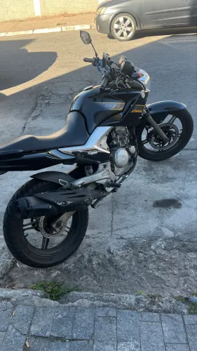 Fazer tá 250 135mil km