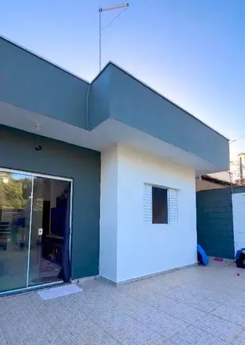 Casa a venda na praia Itanhaém