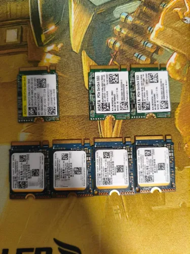 NVMe's SSD, 256gb gen4 e gen3