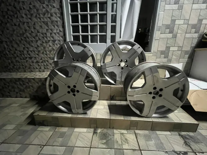 Rodas Mercedes aro 20 5x100
