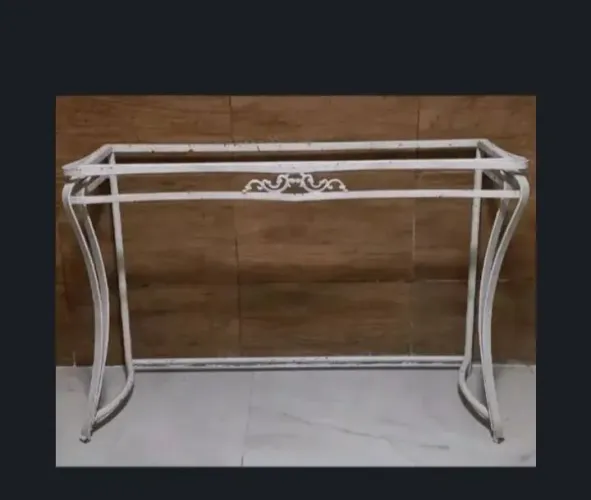 Aparador de ferro
