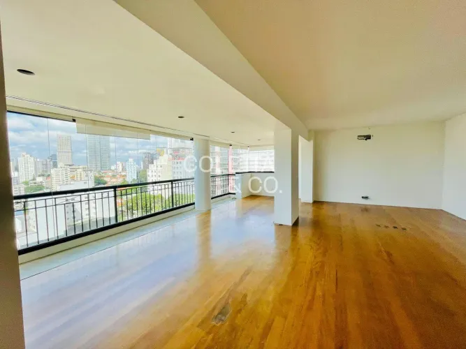 Apartamento com 215 m², 3 quartos sendo 3 suítes à venda no bairro Sumaré.