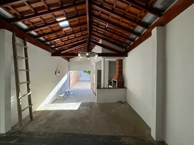 AFM - Casa no bairro Santa Rita!