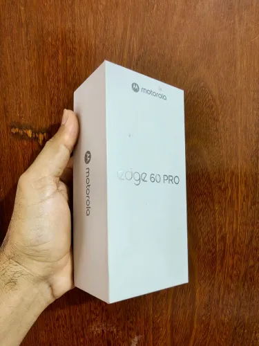 Edge 60 pro 