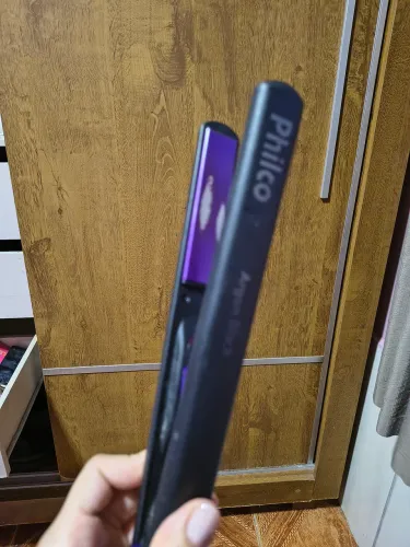 Prancha de cabelo Philco 
