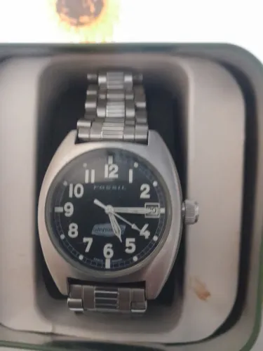 Relogio Fóssil defender