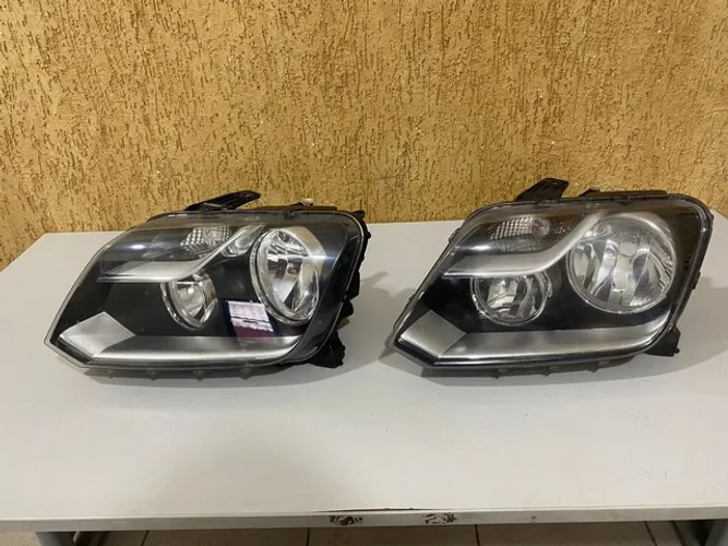 Farol esquerdo Amarok 2011/2012/2013/2014/2015/2016/2017/2018/2019