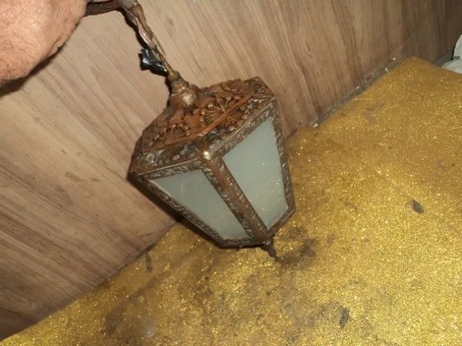 luminaria antiga bronze  com cupula vidro ///,,cada peça ////