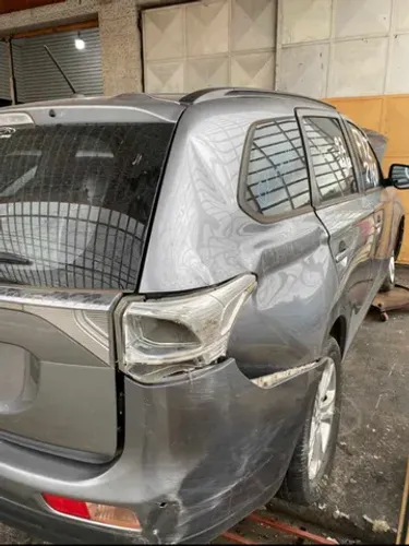Outlander 2.0 2015 2016 Retrovisor Capo Lanterna Farol Parachoque Airbag Porta Sucata