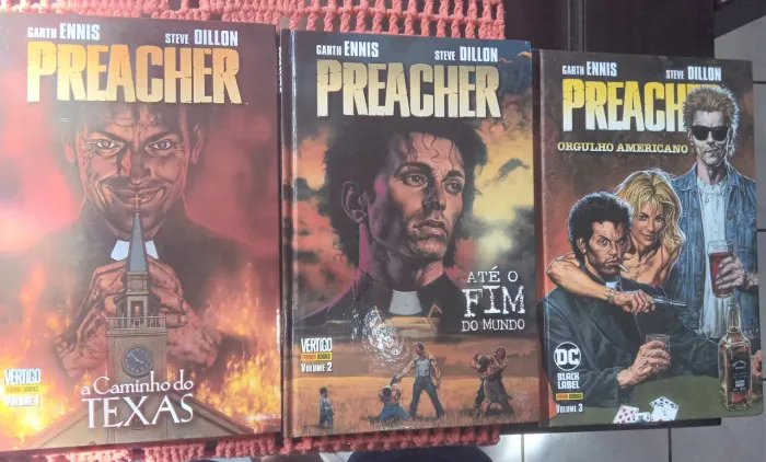 3 hqs capa dura de Preacher volumes 1, 2, 3