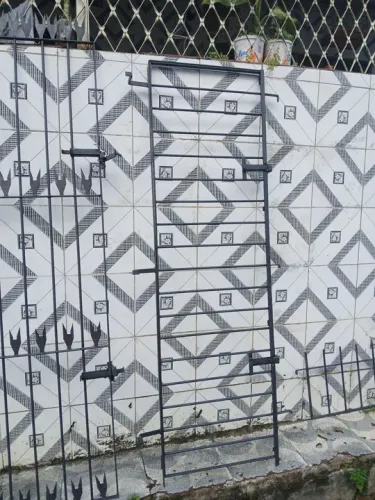 Grades de ferro so paga no ato da entrega