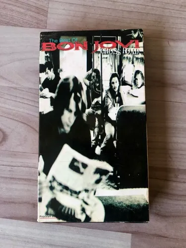 VHS BON JOVI CROSSROAD ORIGINAL!!