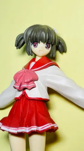 Konomi Yuzuhara SR Super Yujin Figura Estática Gashapon Heart 2 - altura 9 cm Anime Girl