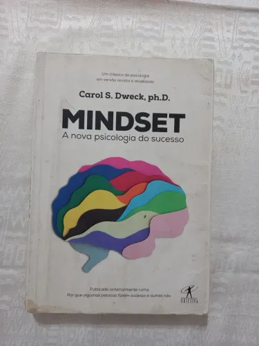 Livro mindset a nova psicóloga do sucesso