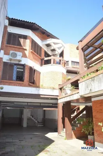 Casa Sobrado à venda, 3 quartos, 1 suíte, 6 vagas, Nonoai - Porto Alegre/RS