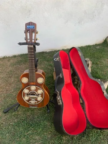 Cavaquinho dinâmico Del Vecchio