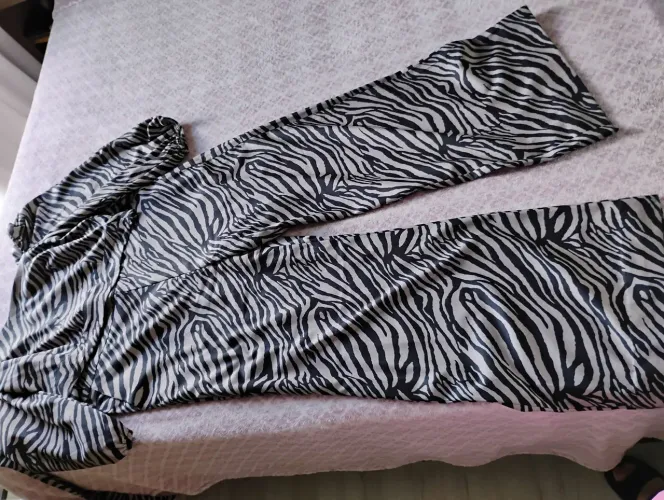 Conjunto pantalona com cropt Tam G