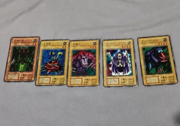 Cartas Yugioh primeiro layout original japones