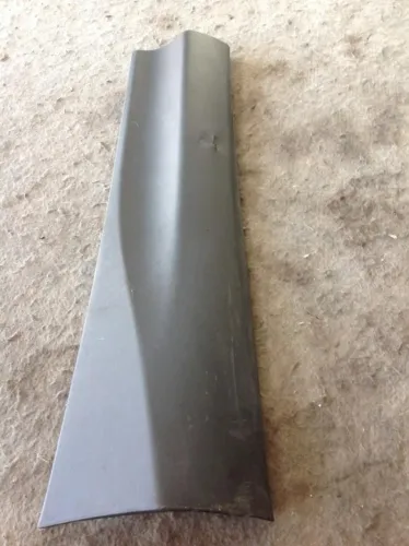 Aplique Detalhe Porta Traseira Direita Rav4 2014