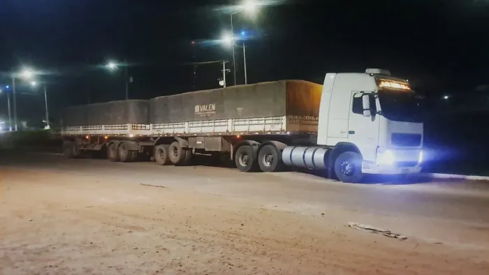 Rodotrem graneleiro randon 