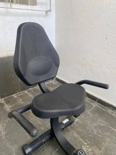 Bicicleca Ergométrica PodiumFit 100