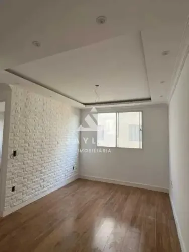 Apartamento : / Residencial / Brás De Pina
