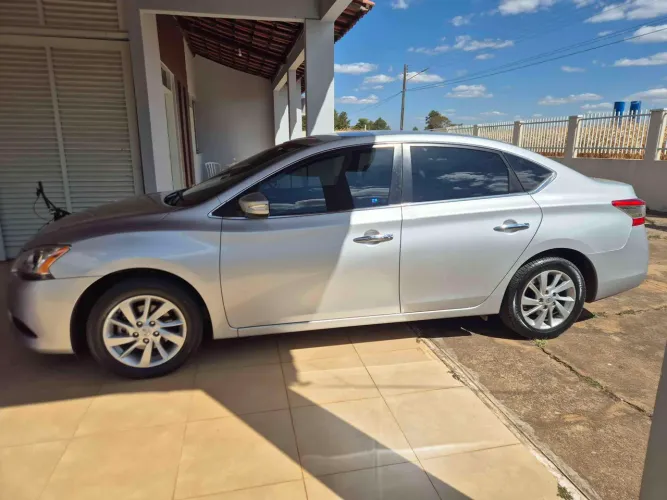 Nissan Sentra SV 2.0 Flexstart 16V Aut. 2014