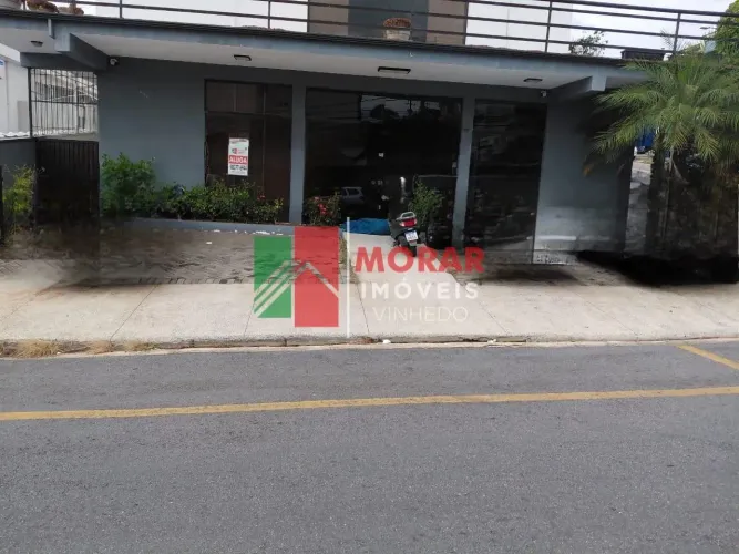 Loja para alugar na Rua Manuel Mateus Vinhedo/SP 154 m², 4 vagas na frente