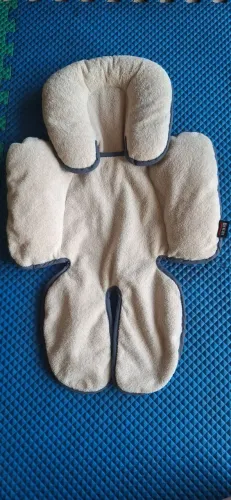Almofada Acolchoada Soft para Bebê conforto - Marca  Britax