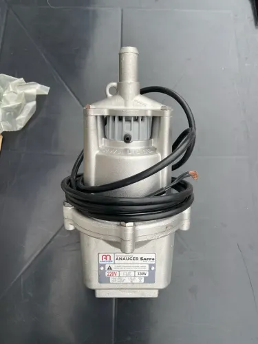 Bomba submersa para poço
