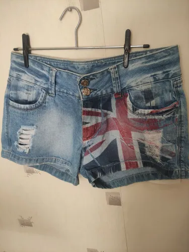 Shorts Jeans Feminino com Estampa da Bandeira Britânica