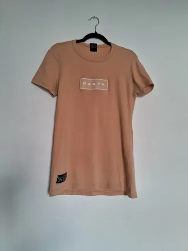 t-shirt, camisa nakyk