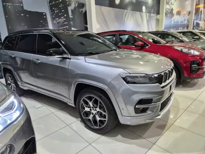 Jeep Commander Overland T270 1.3 TB Flex AUT 2025